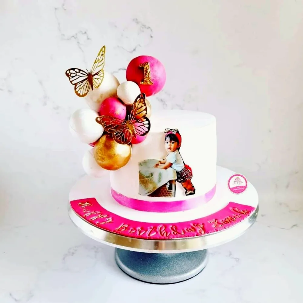 Birthday — Kids custom cake by Cakes & Shapes, Dubai — design code CS-0134