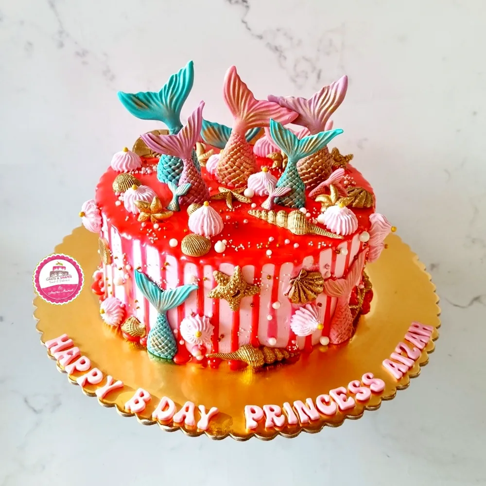 Birthday — Kids custom cake by Cakes & Shapes, Dubai — design code CS-0133