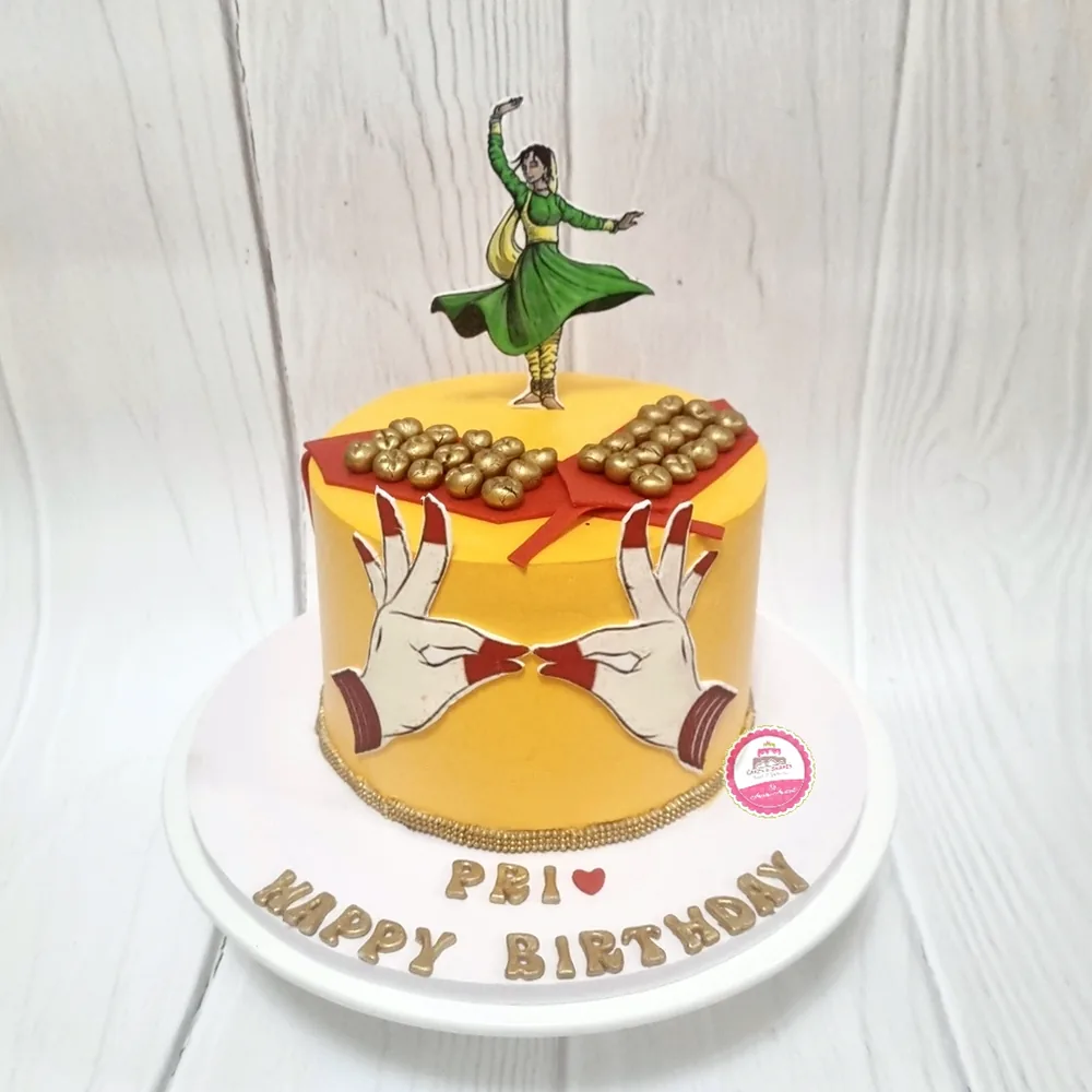 Birthday — Kids custom cake by Cakes & Shapes, Dubai — design code CS-0243